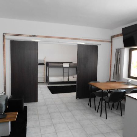 Mountain Vista Suites Zărneşti Eksteriør bilde