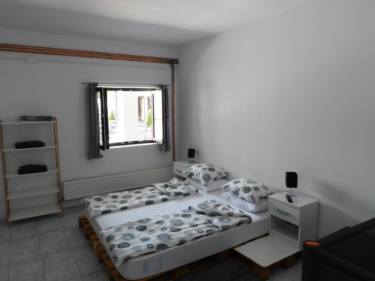 Mountain Vista Suites Zărneşti Eksteriør bilde