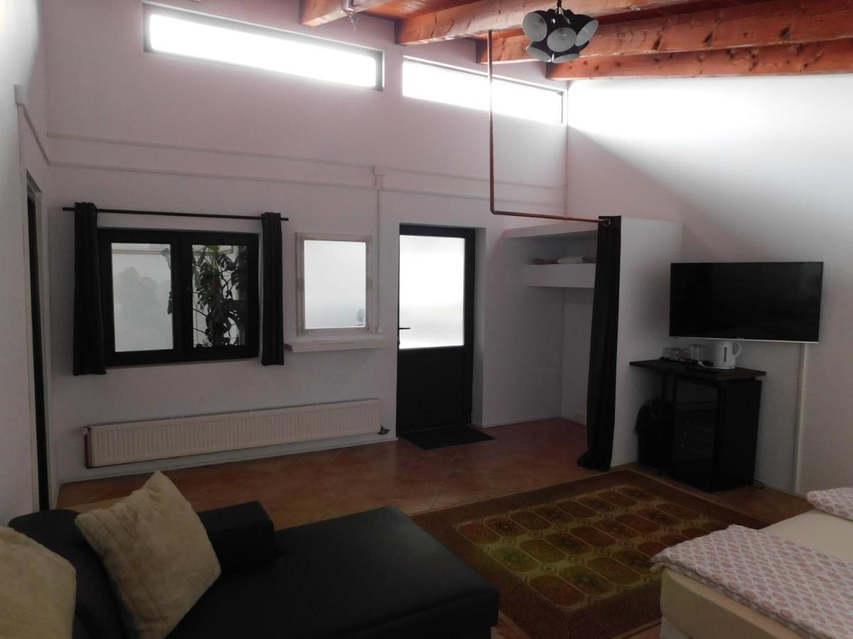 Mountain Vista Suites Zărneşti Eksteriør bilde